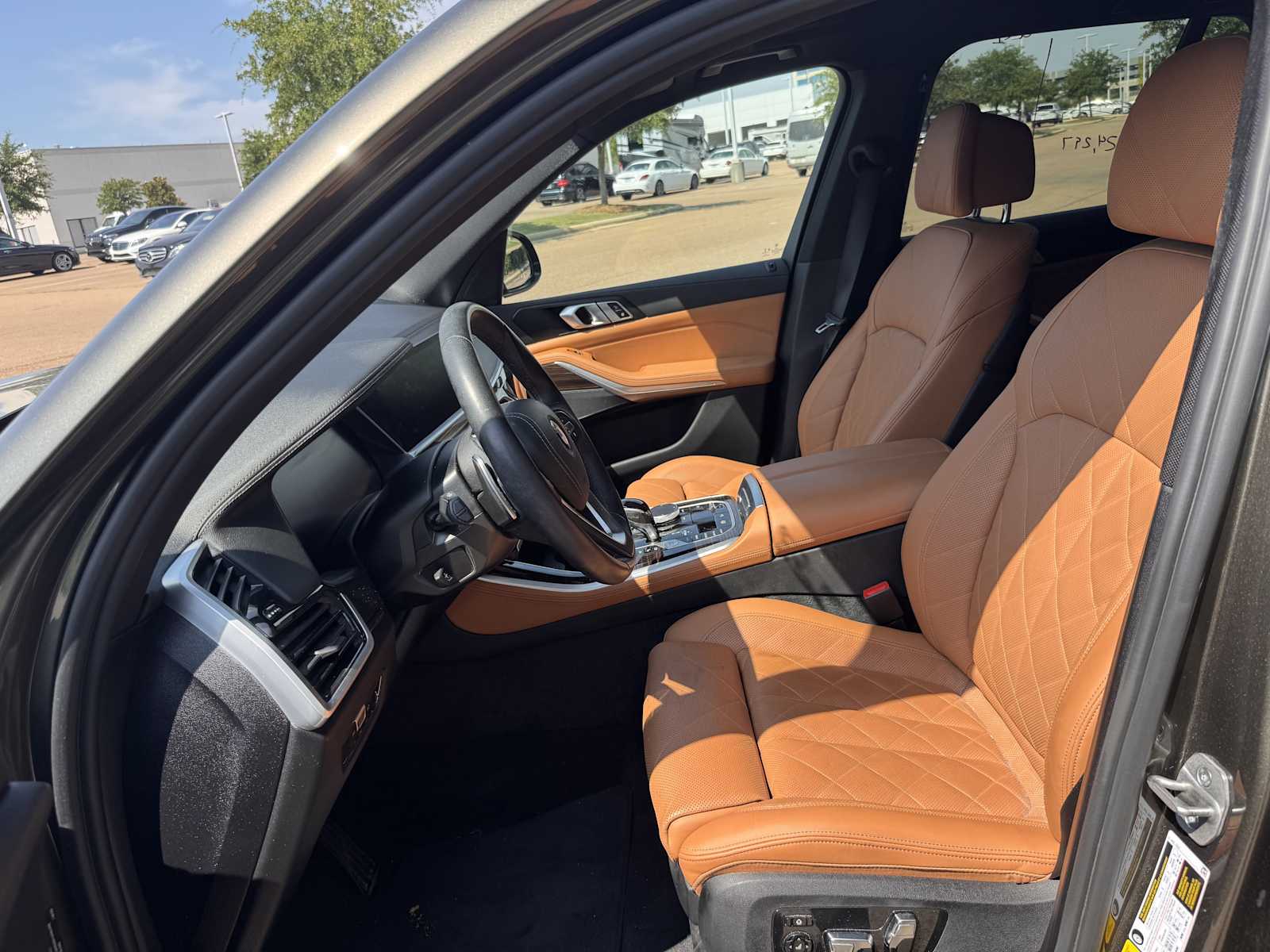 Thumbnail: 2023 BMW X5 - 7