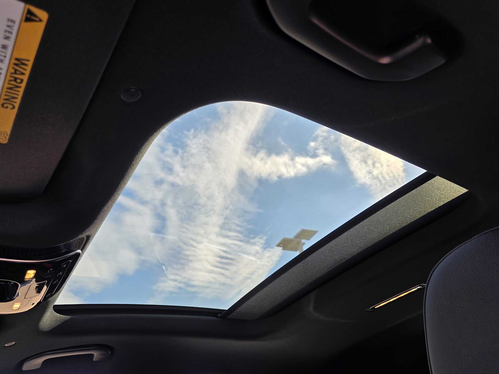 Thumbnail: 2026 Mercedes-Benz GLC - 11