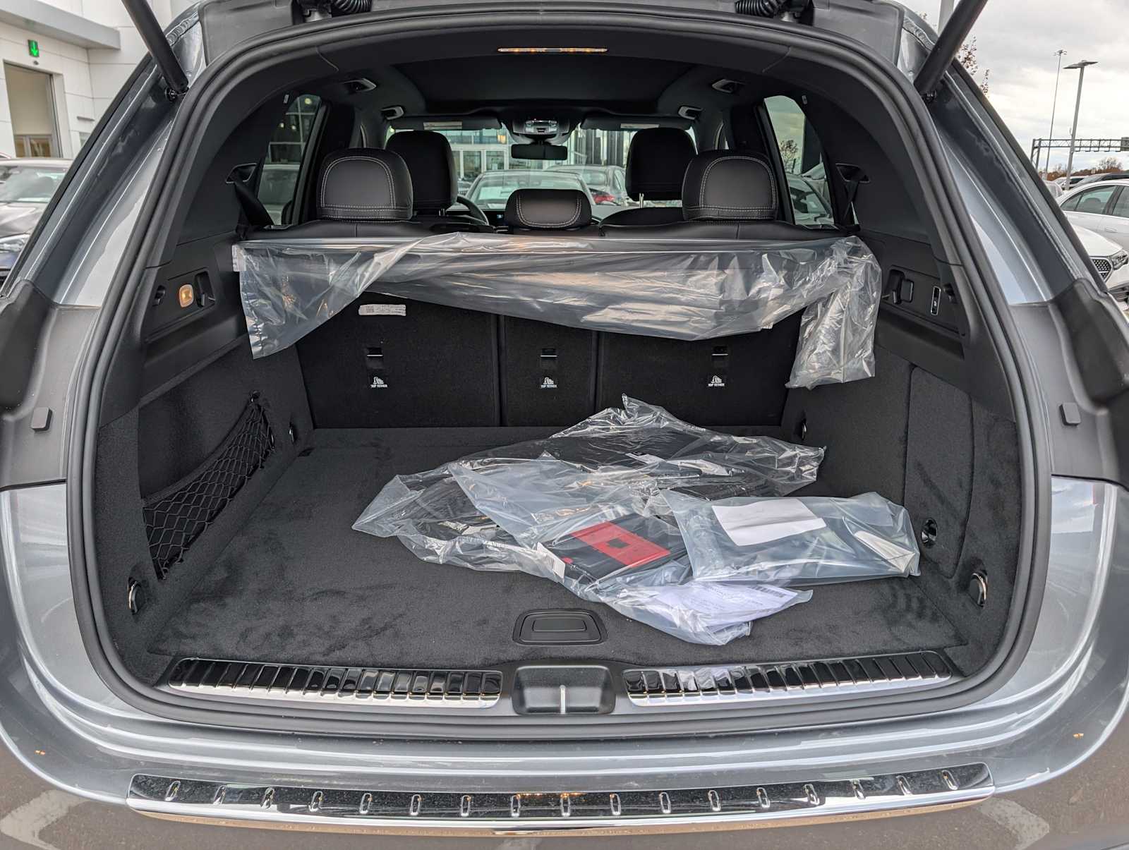 Thumbnail: 2026 Mercedes-Benz GLE - 22