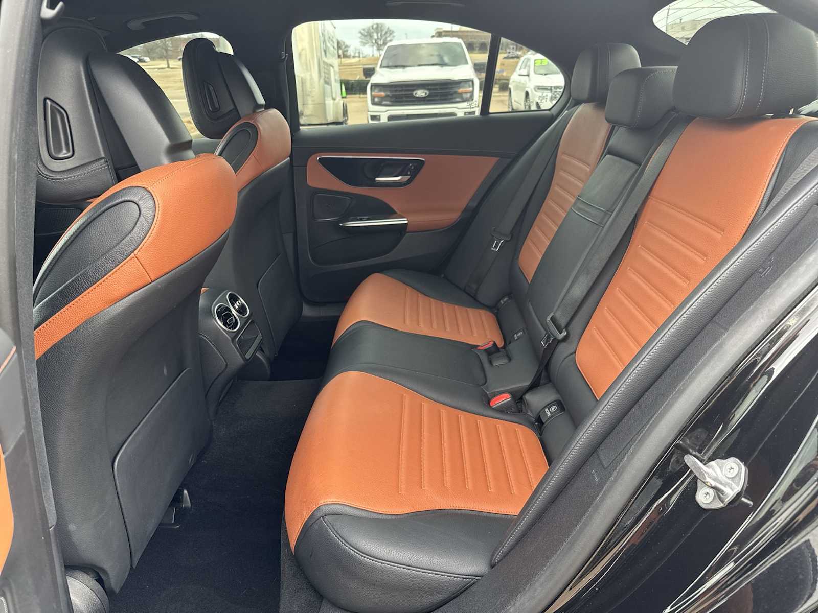 Thumbnail: 2023 Mercedes-Benz C-Class - 18