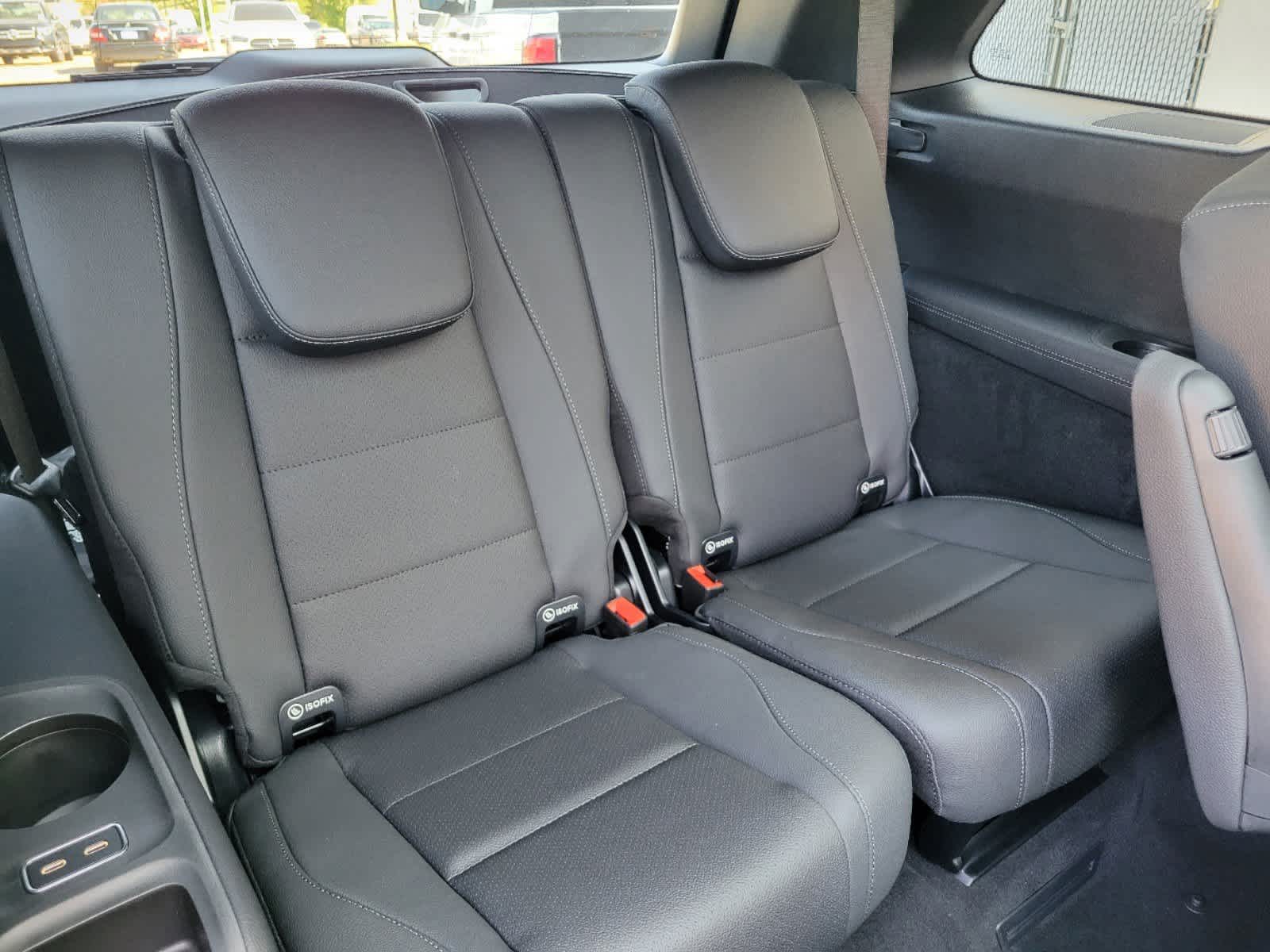 Thumbnail: 2025 Mercedes-Benz GLS - 24