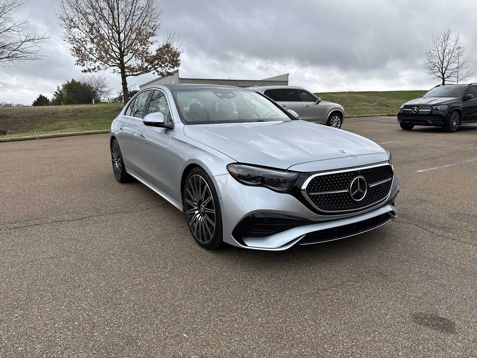 Thumbnail: 2026 Mercedes-Benz E-Class - 8