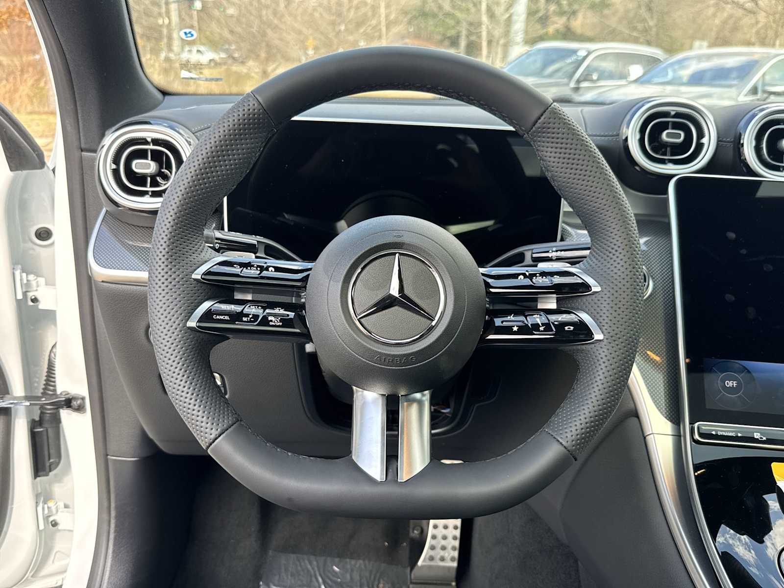 Thumbnail: 2026 Mercedes-Benz GLC - 21