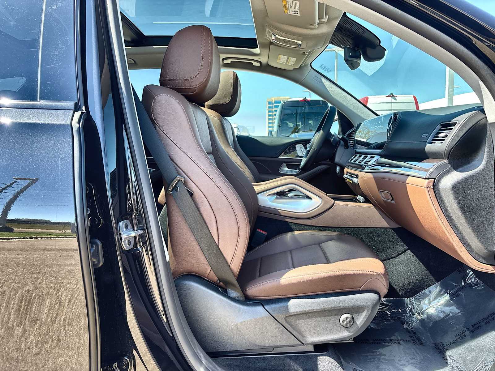 Thumbnail: 2026 Mercedes-Benz GLE - 9