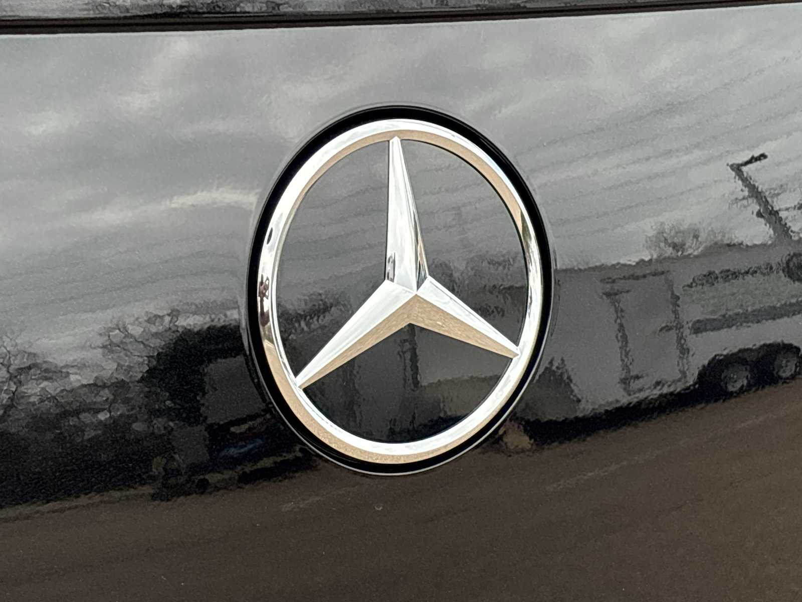 Thumbnail: 2026 Mercedes-Benz GLE - 10