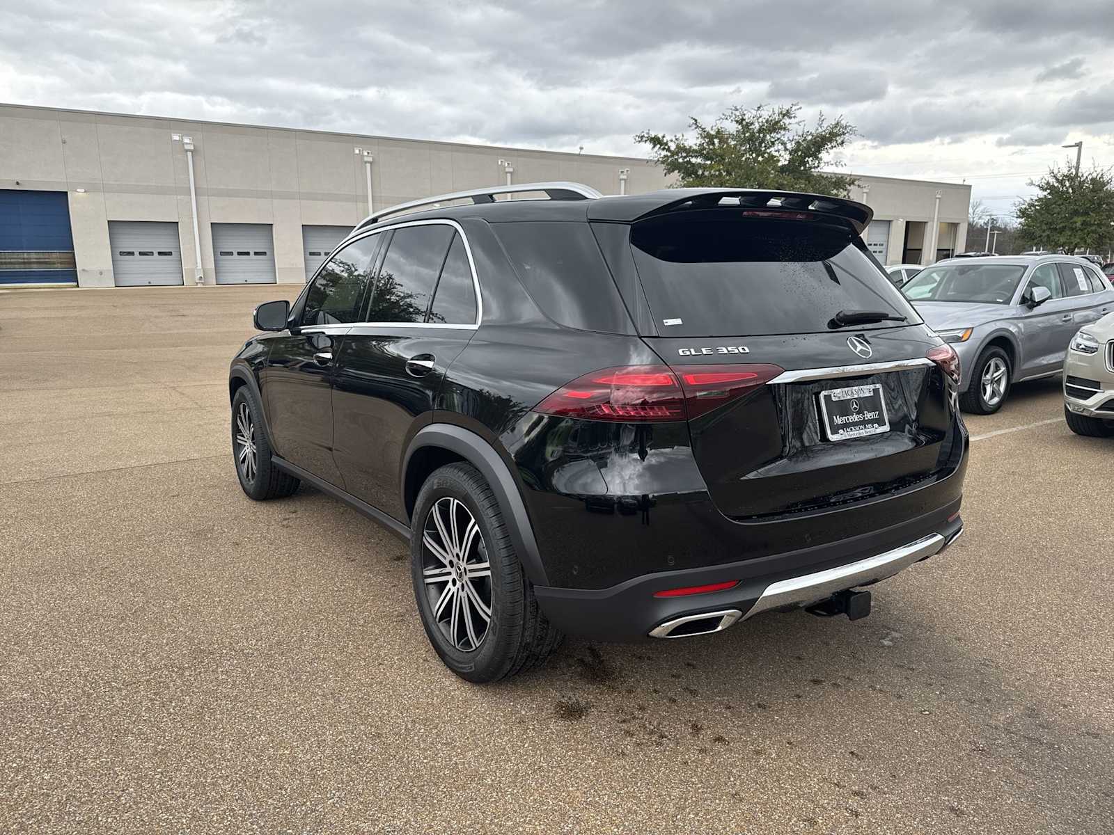 Thumbnail: 2026 Mercedes-Benz GLE - 4