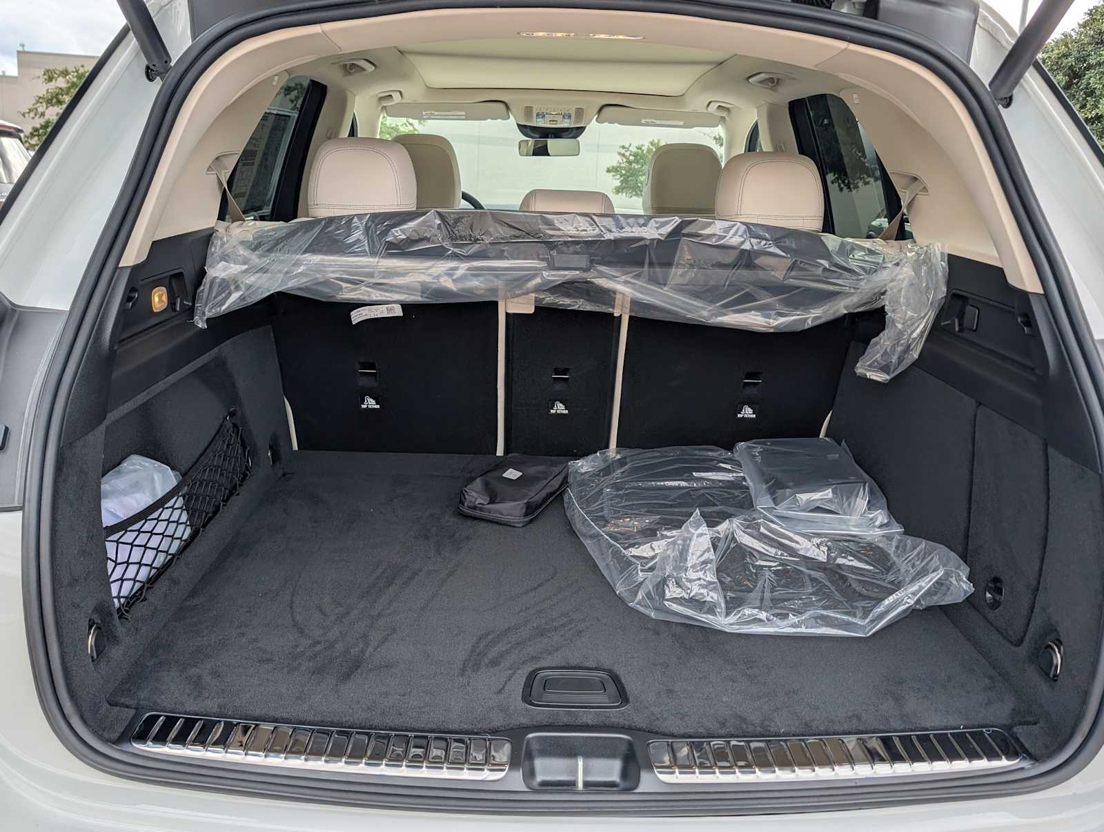 Thumbnail: 2026 Mercedes-Benz GLE - 23