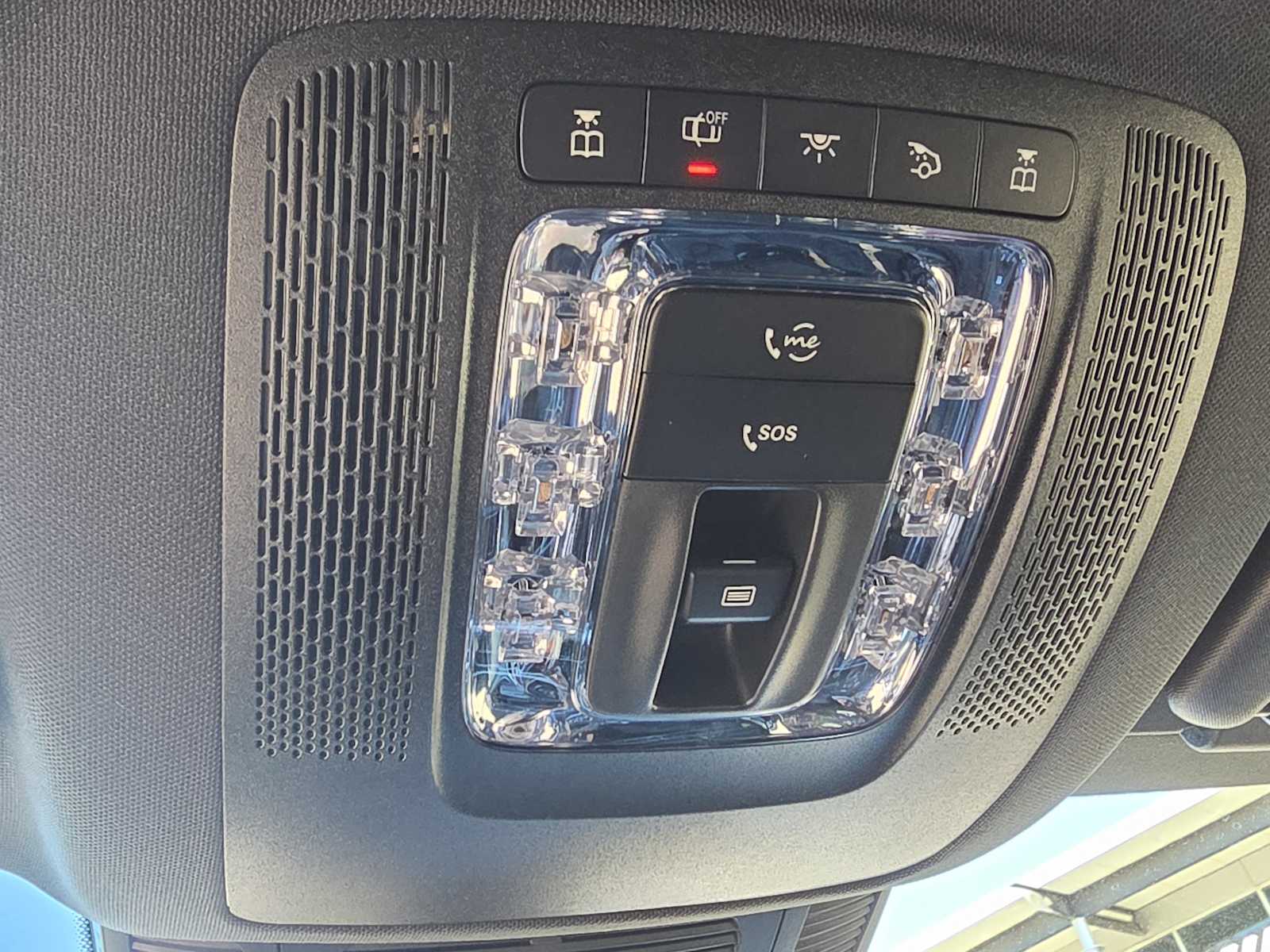 Thumbnail: 2026 Mercedes-Benz GLE - 16