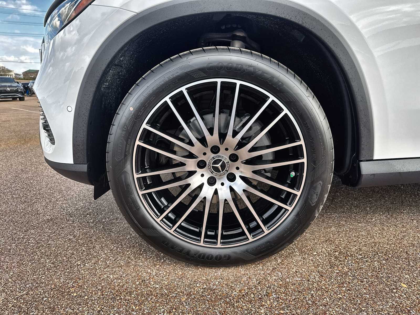 Thumbnail: 2026 Mercedes-Benz GLC - 14