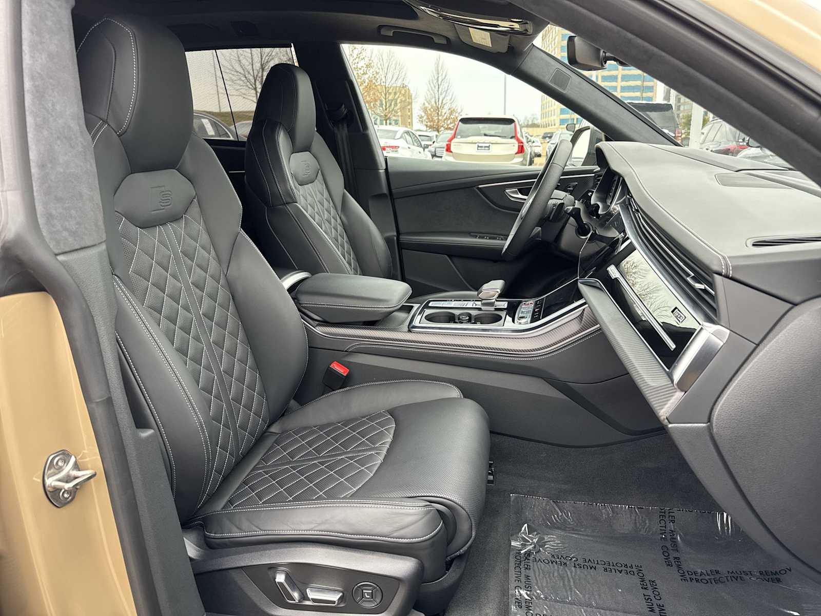 Thumbnail: 2024 Audi SQ8 - 20