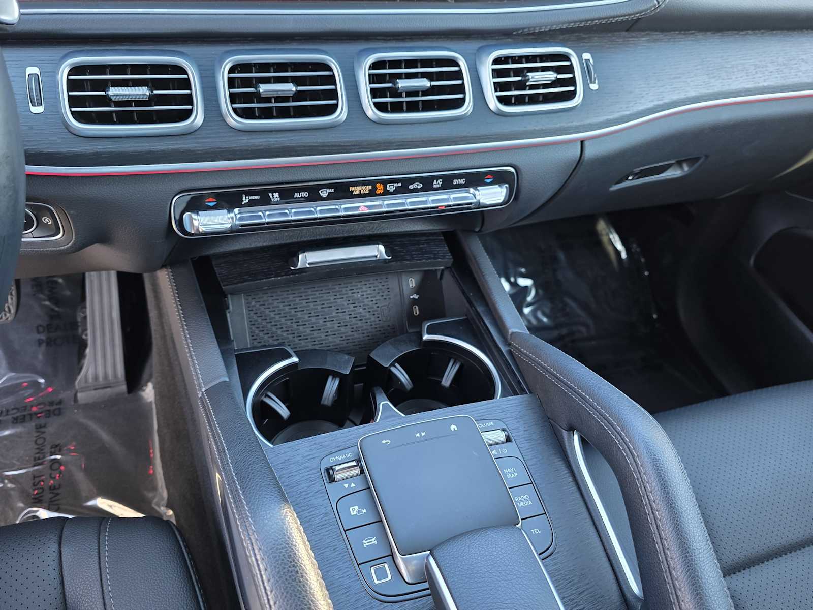 Thumbnail: 2025 Mercedes-Benz GLS - 22