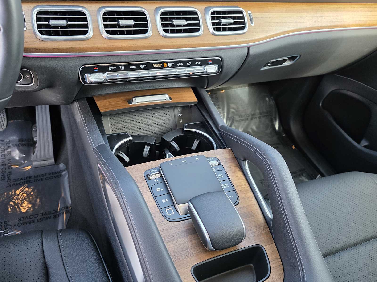 Thumbnail: 2025 Mercedes-Benz GLE - 19