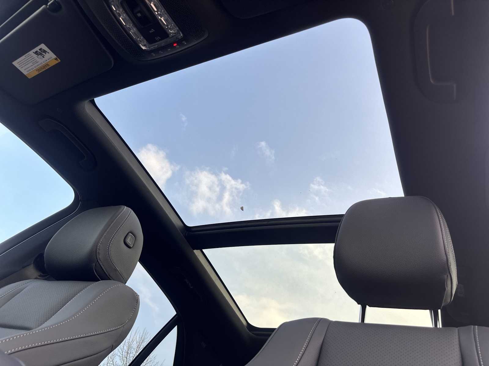 Thumbnail: 2026 Mercedes-Benz GLE - 17