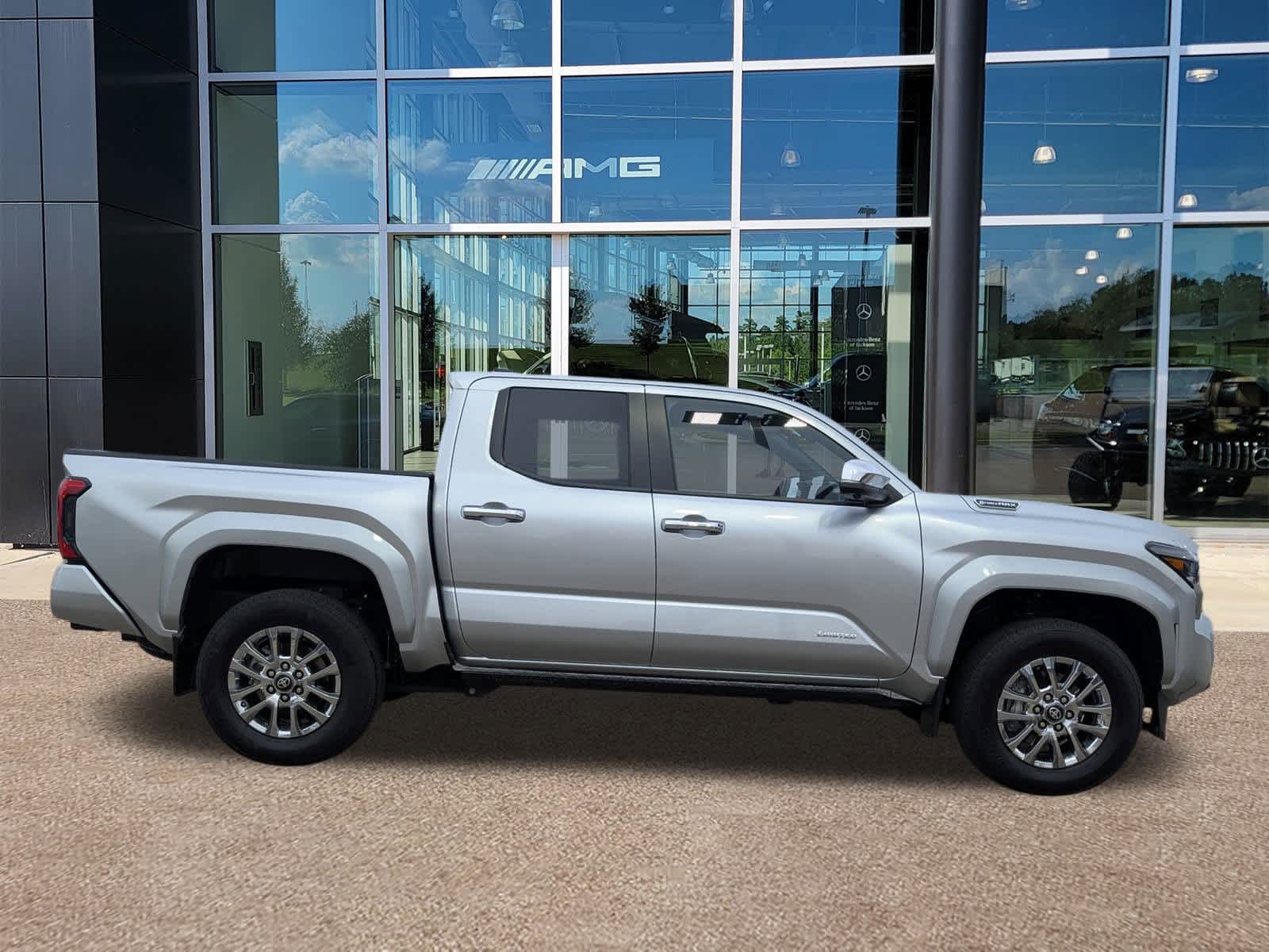 Thumbnail: 2024 Toyota Tacoma - 4