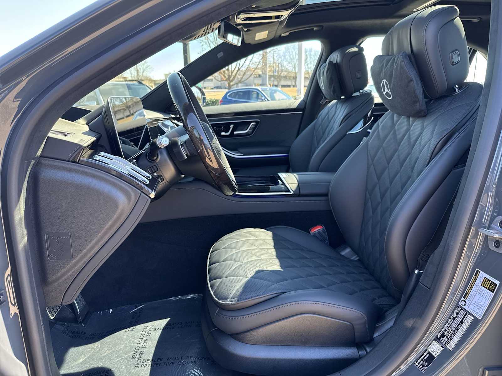 Thumbnail: 2026 Mercedes-Benz S-Class - 15