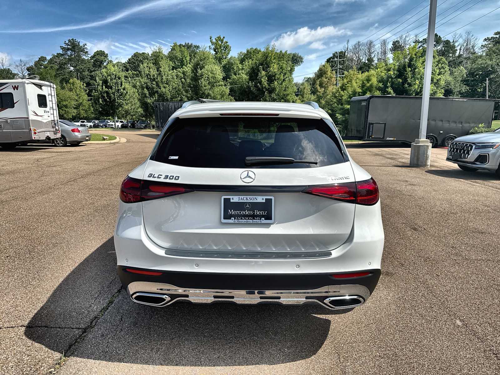 Thumbnail: 2026 Mercedes-Benz GLC - 7