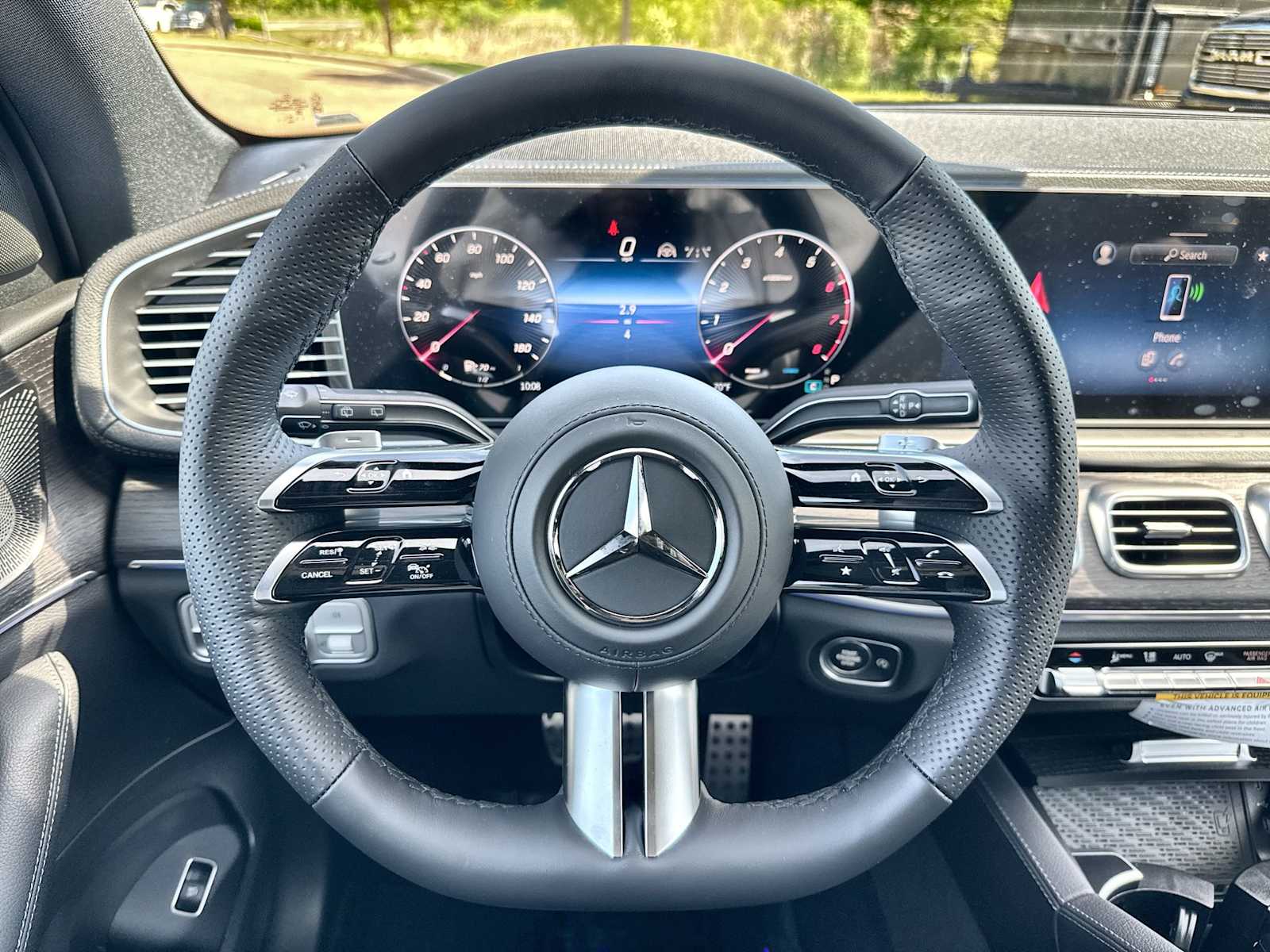 Thumbnail: 2026 Mercedes-Benz GLS - 21