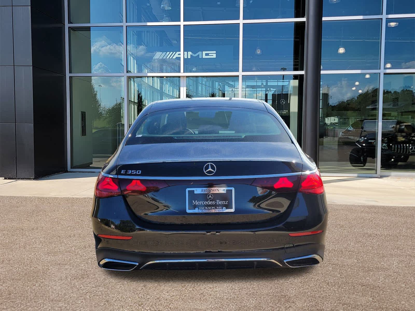 Thumbnail: 2025 Mercedes-Benz E-Class - 26