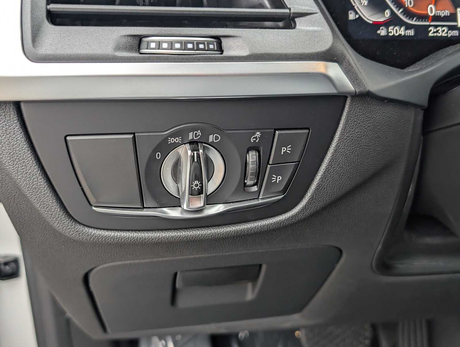 Thumbnail: 2025 BMW X4 - 12