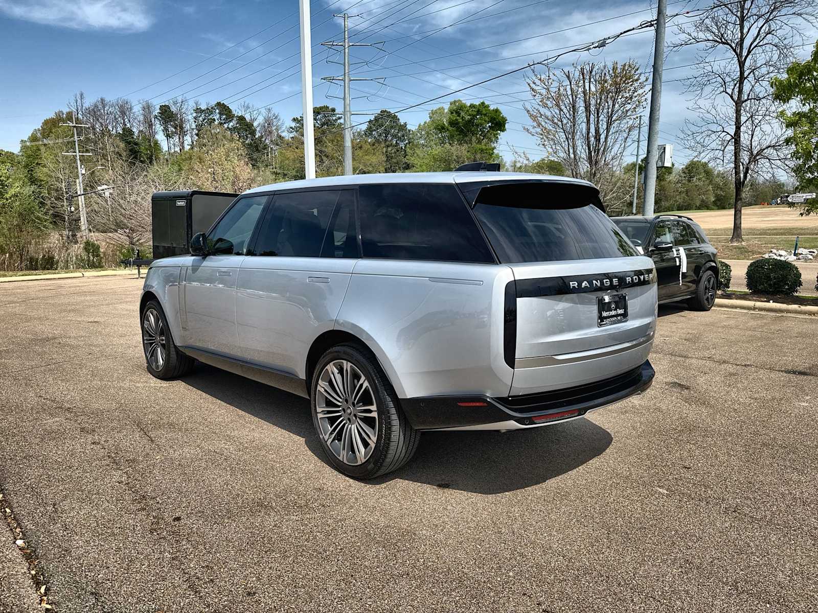 Thumbnail: 2025 Land Rover Range Rover - 6