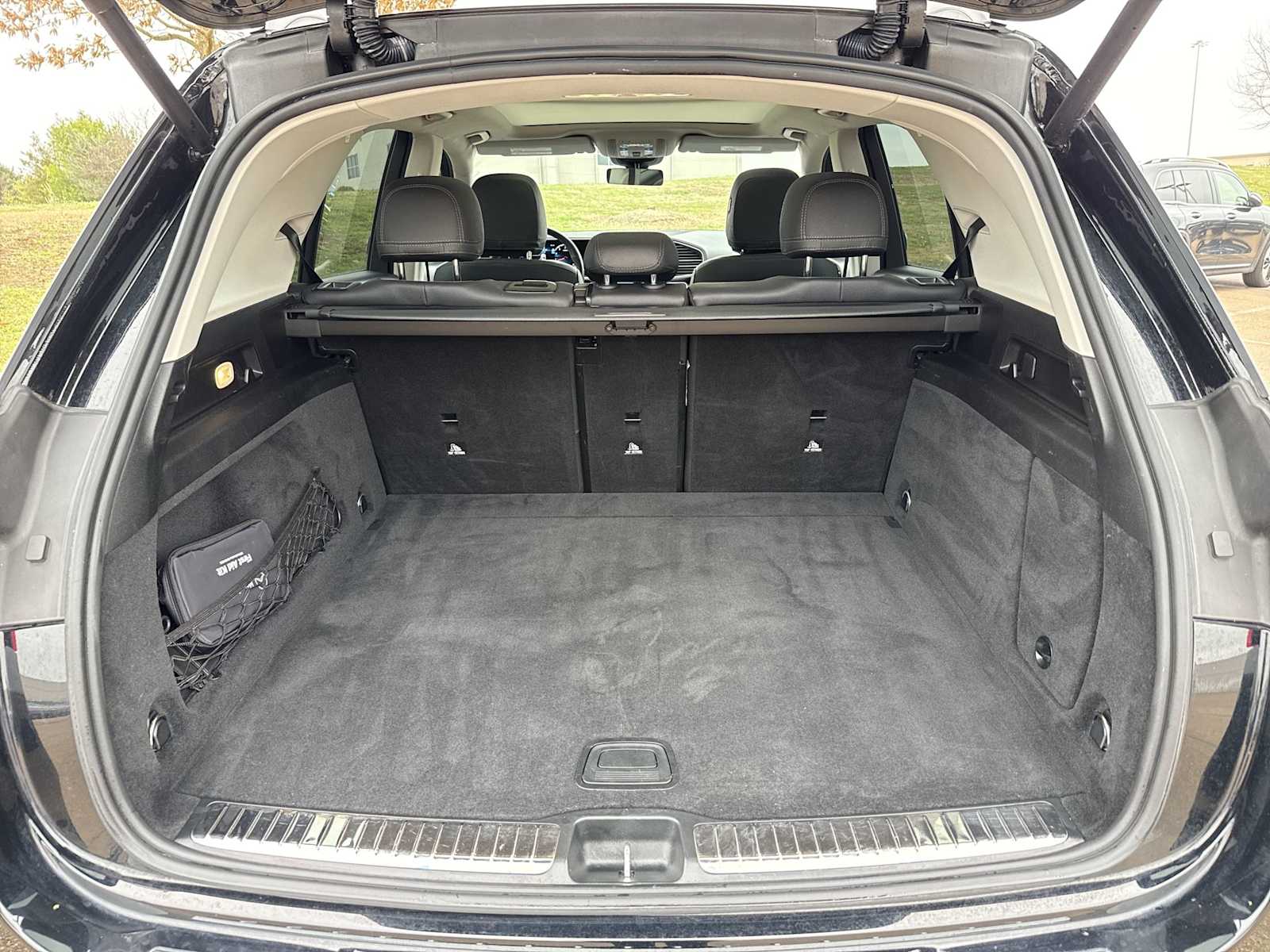 Thumbnail: 2023 Mercedes-Benz GLE - 26