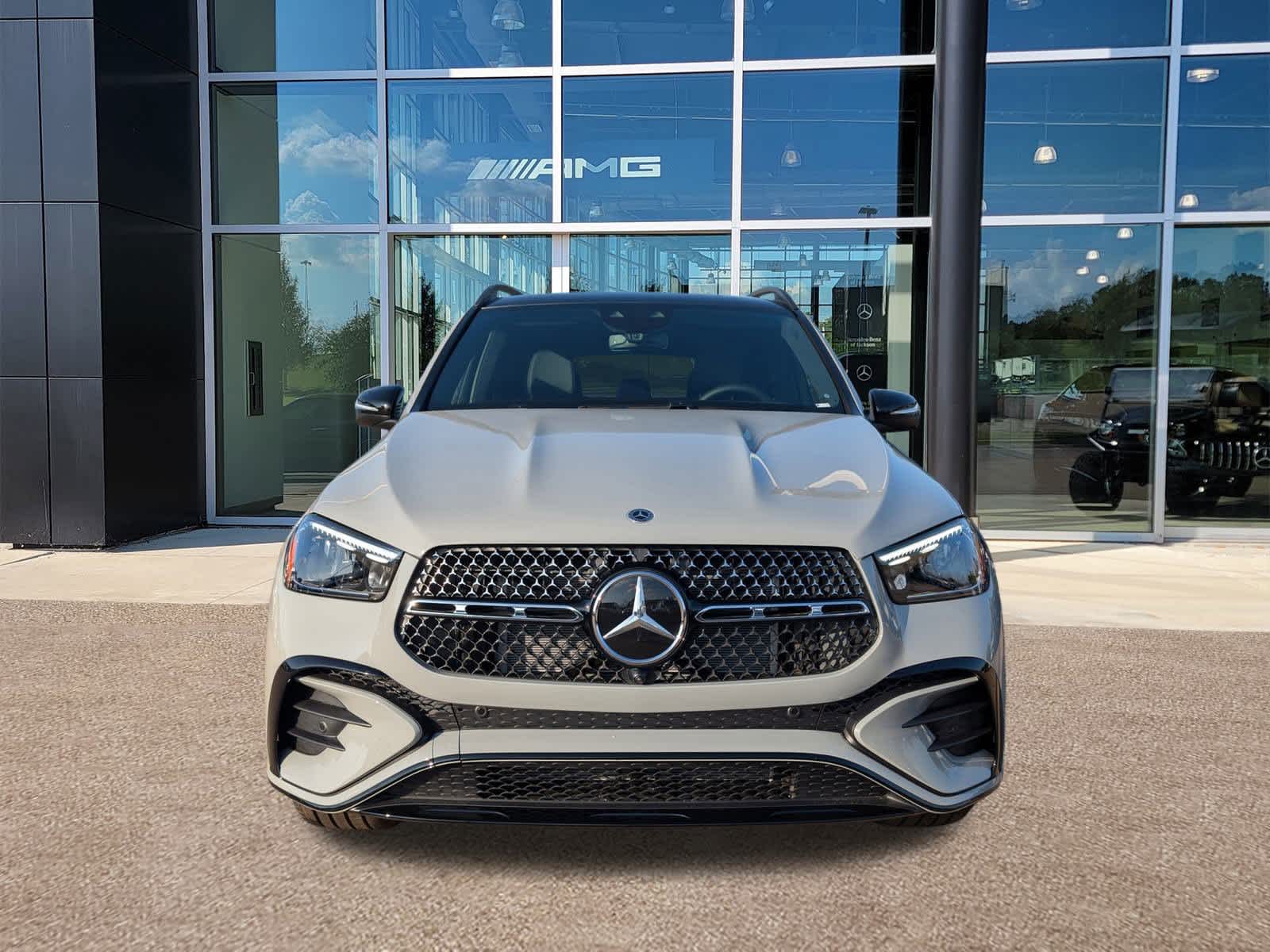 Thumbnail: 2026 Mercedes-Benz GLE - 2