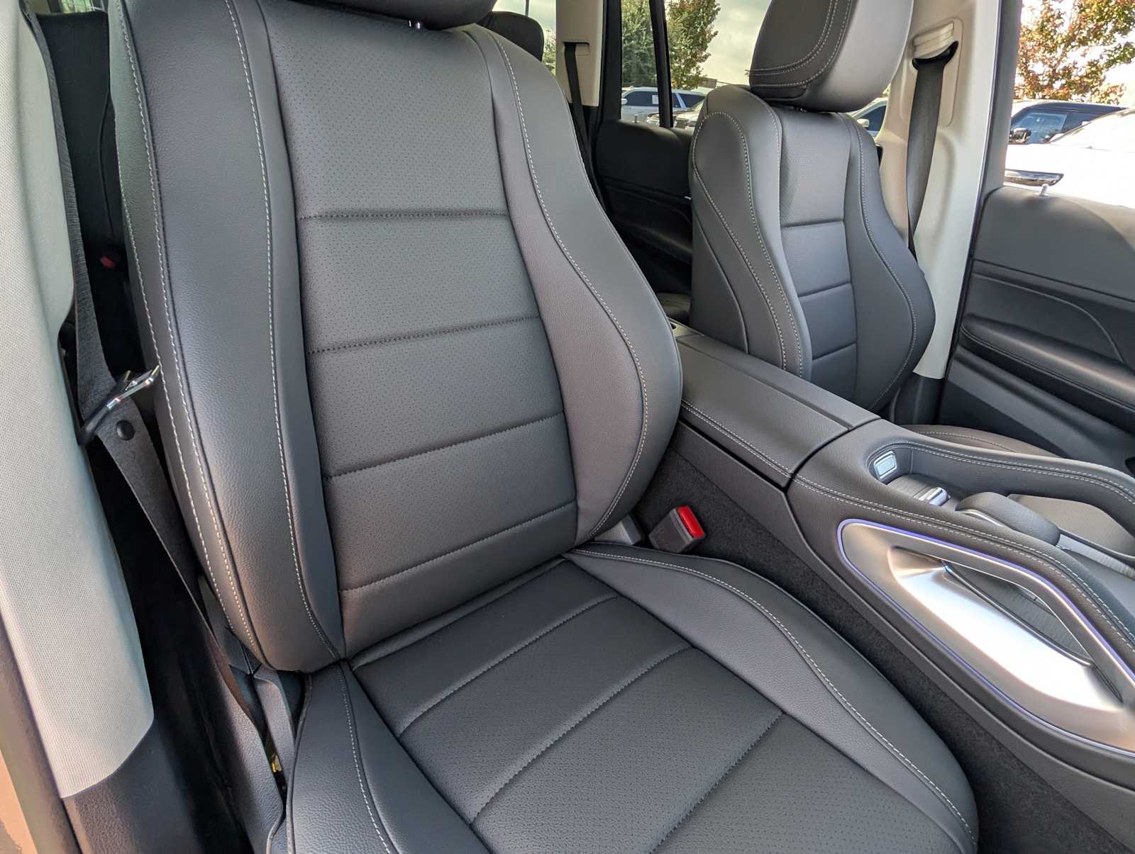 Thumbnail: 2026 Mercedes-Benz GLS - 20