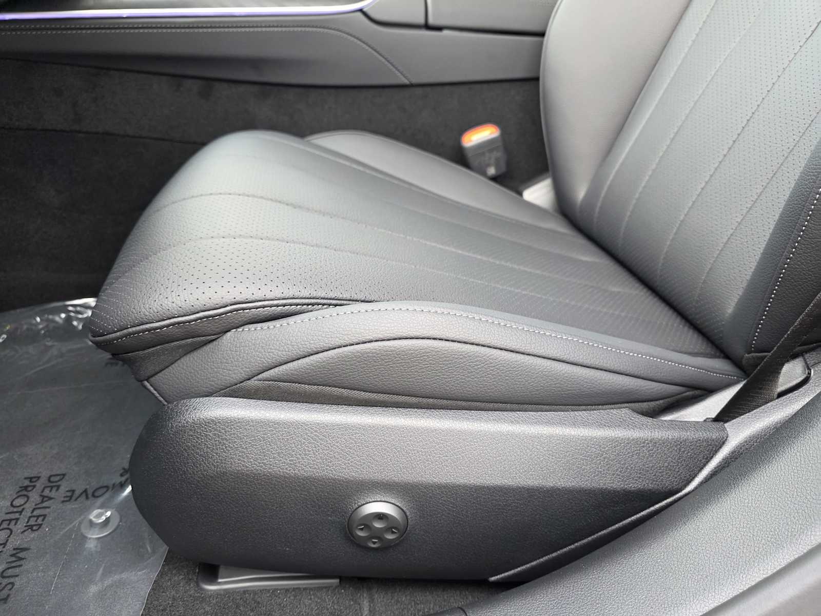 Thumbnail: 2026 Mercedes-Benz E-Class - 10