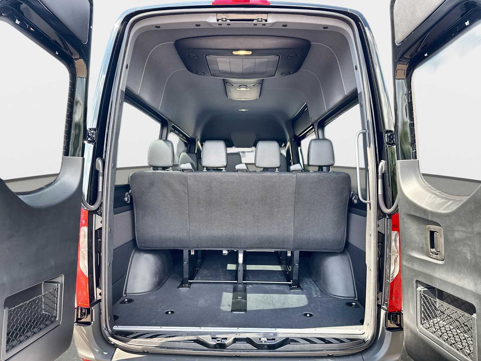 Thumbnail: 2026 Mercedes-Benz Sprinter - 18