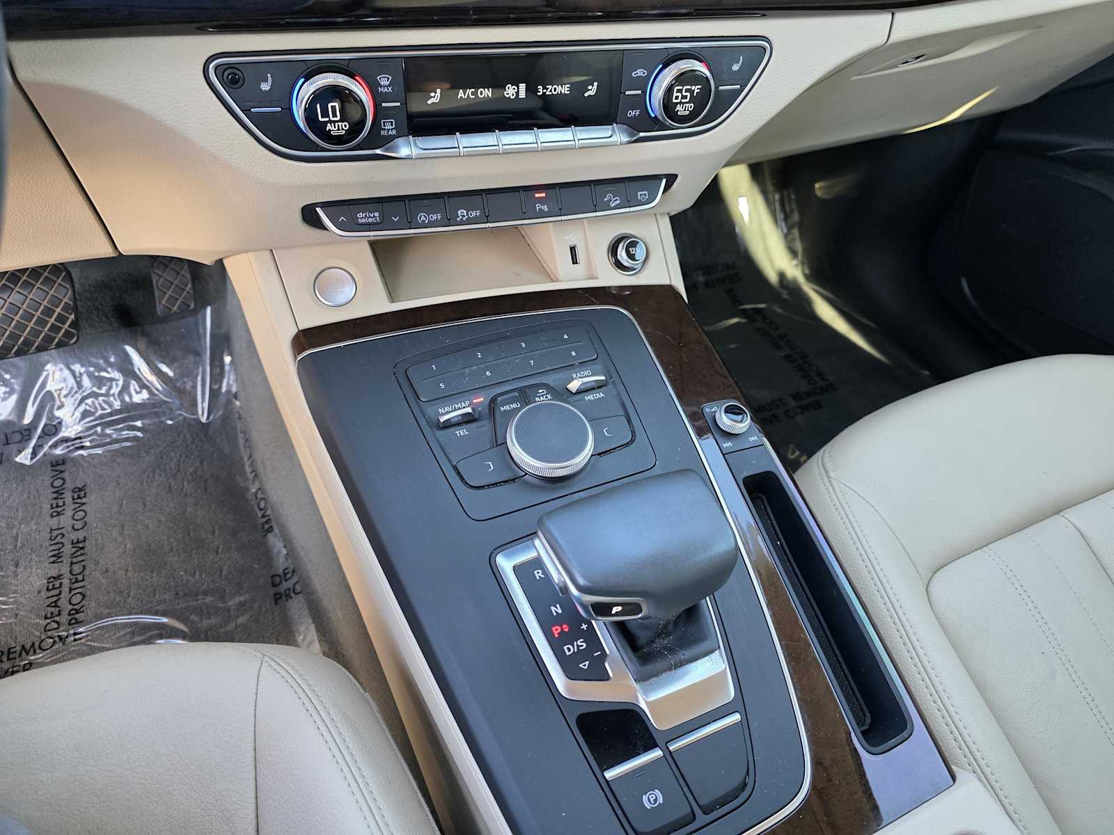 Thumbnail: 2020 Audi Q5 - 20