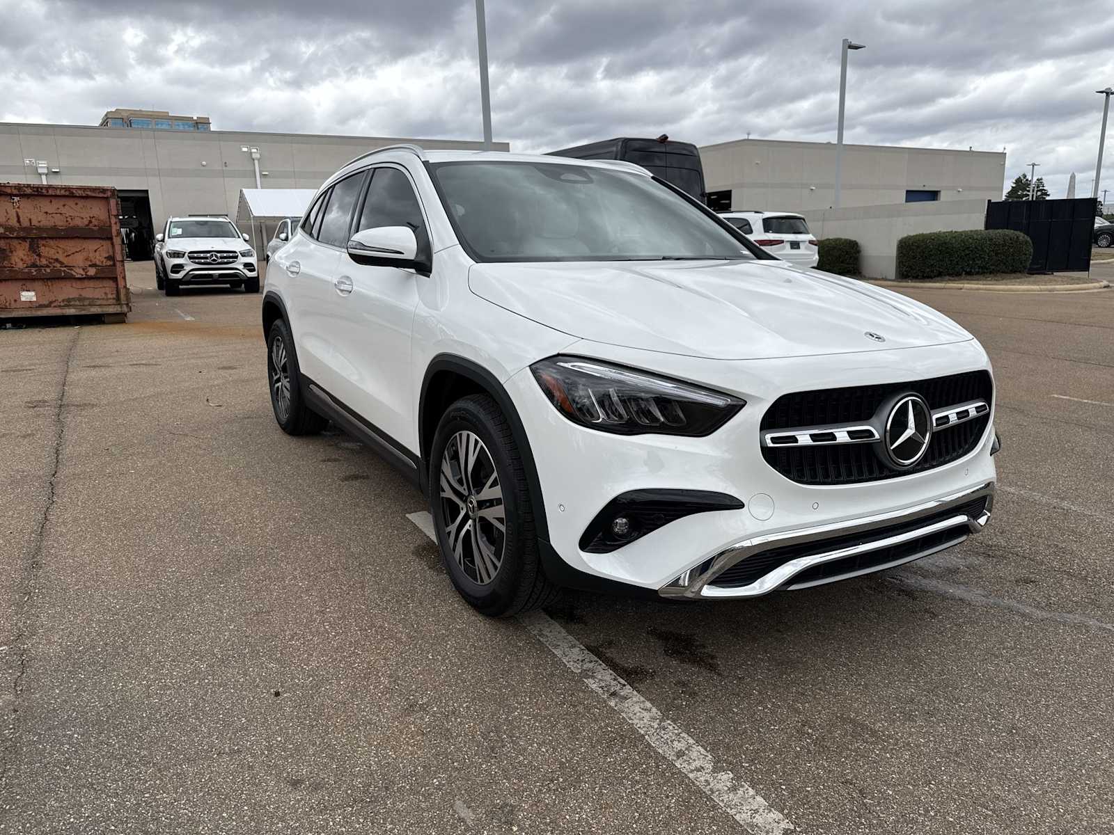 Thumbnail: 2026 Mercedes-Benz GLA - 8