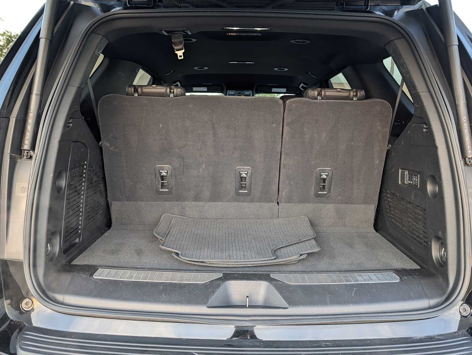 Thumbnail: 2025 GMC Yukon - 29