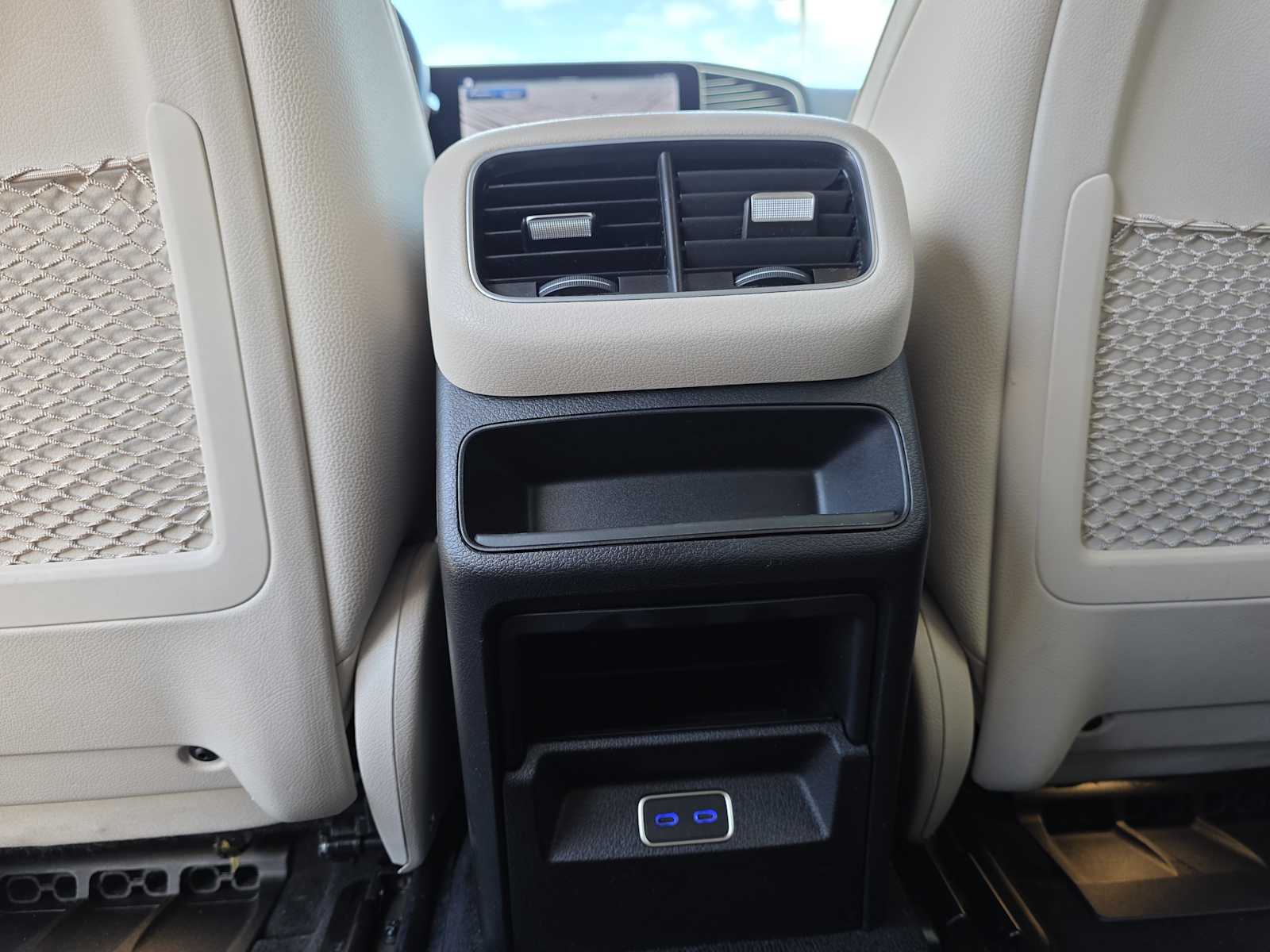 Thumbnail: 2024 Mercedes-Benz GLE - 18