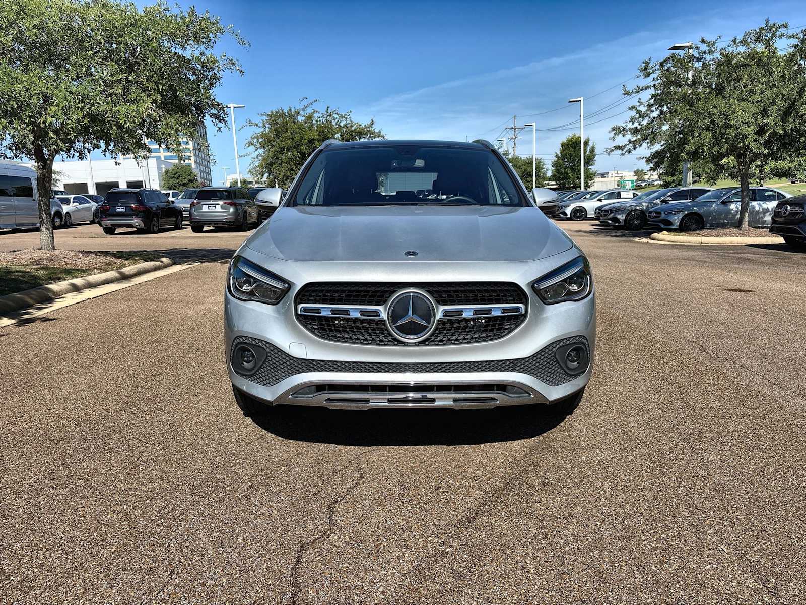 Thumbnail: 2021 Mercedes-Benz GLA - 12