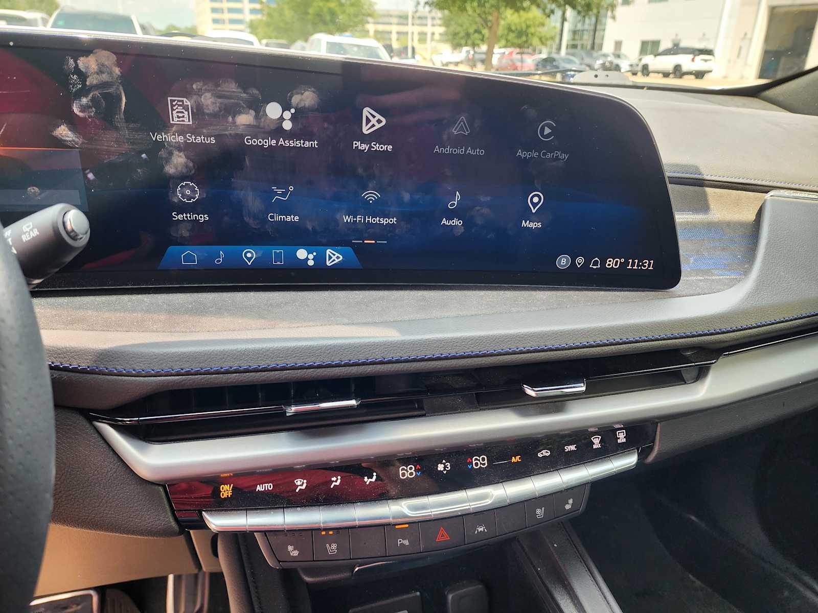 Thumbnail: 2024 Cadillac XT4 - 2