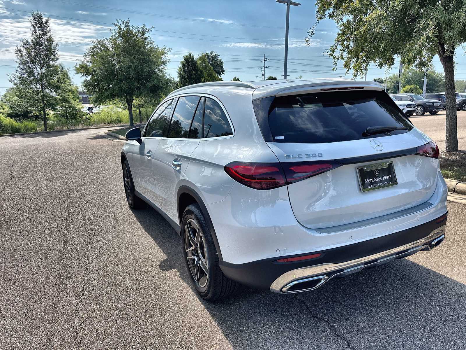 Thumbnail: 2026 Mercedes-Benz GLC - 6
