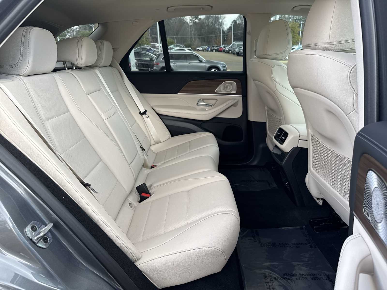 Thumbnail: 2026 Mercedes-Benz GLE - 19