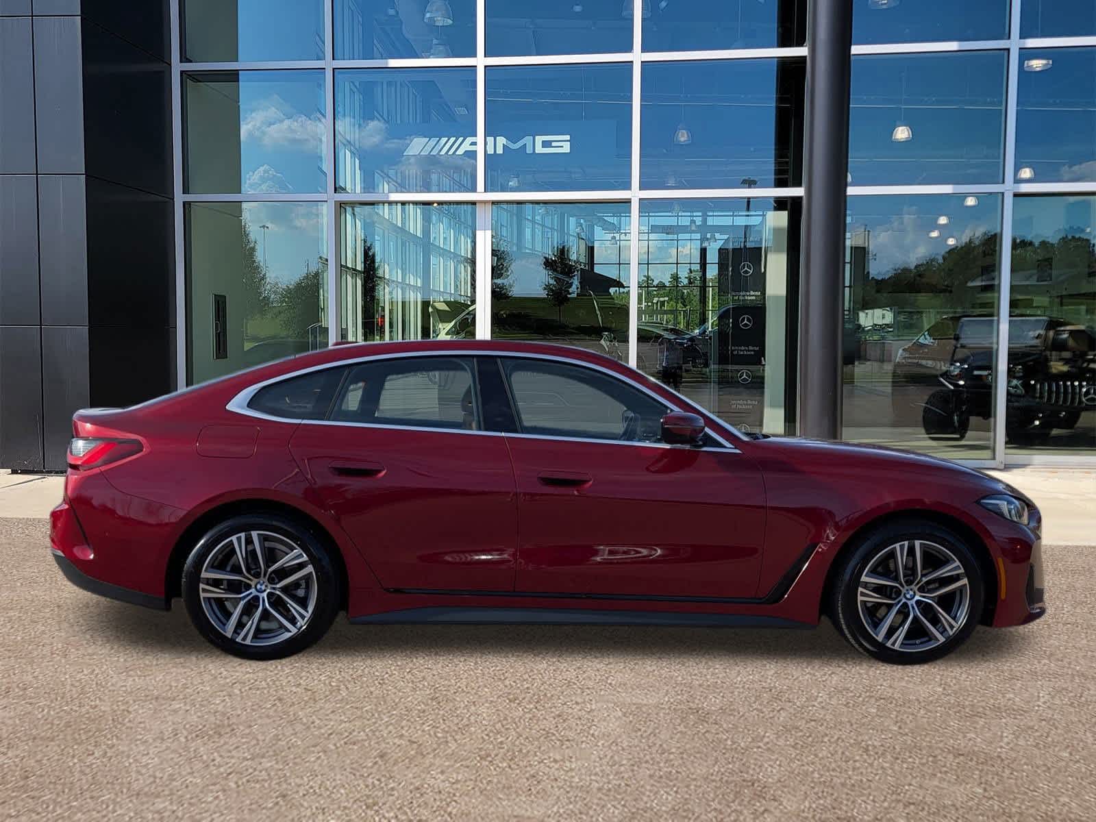 Thumbnail: 2025 BMW 4 Series - 4