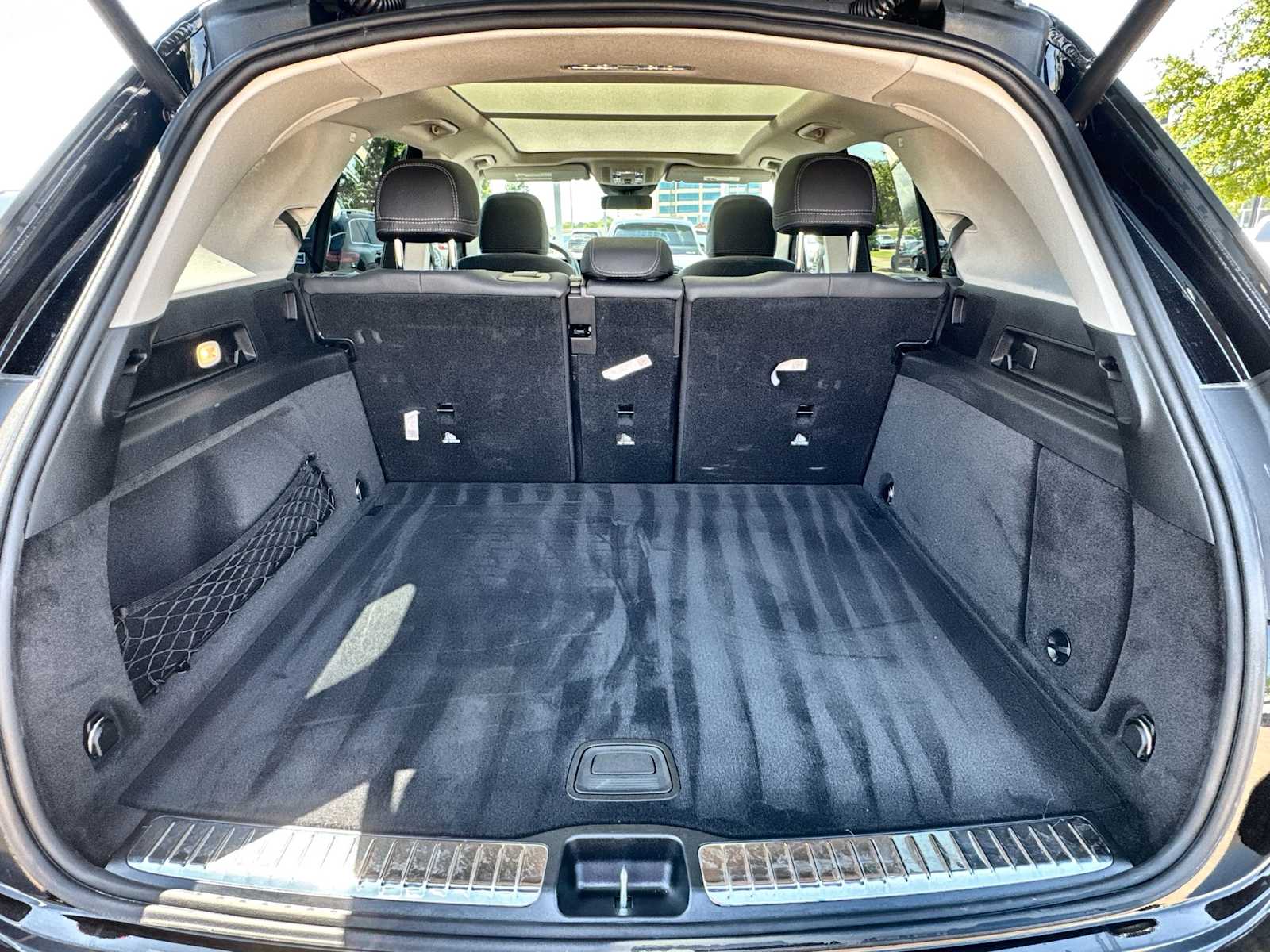 Thumbnail: 2026 Mercedes-Benz GLE - 17