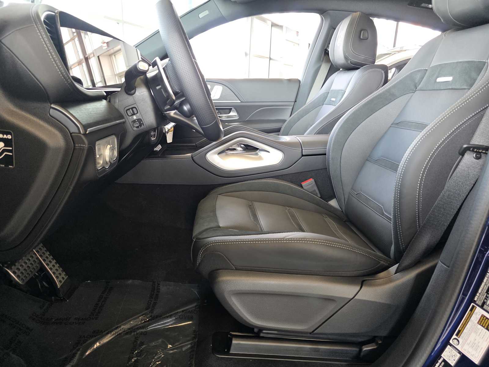 Thumbnail: 2026 Mercedes-Benz GLE - 7