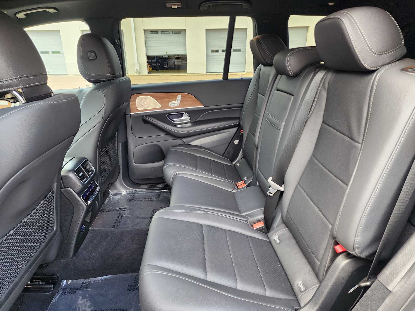 Thumbnail: 2025 Mercedes-Benz GLS - 11