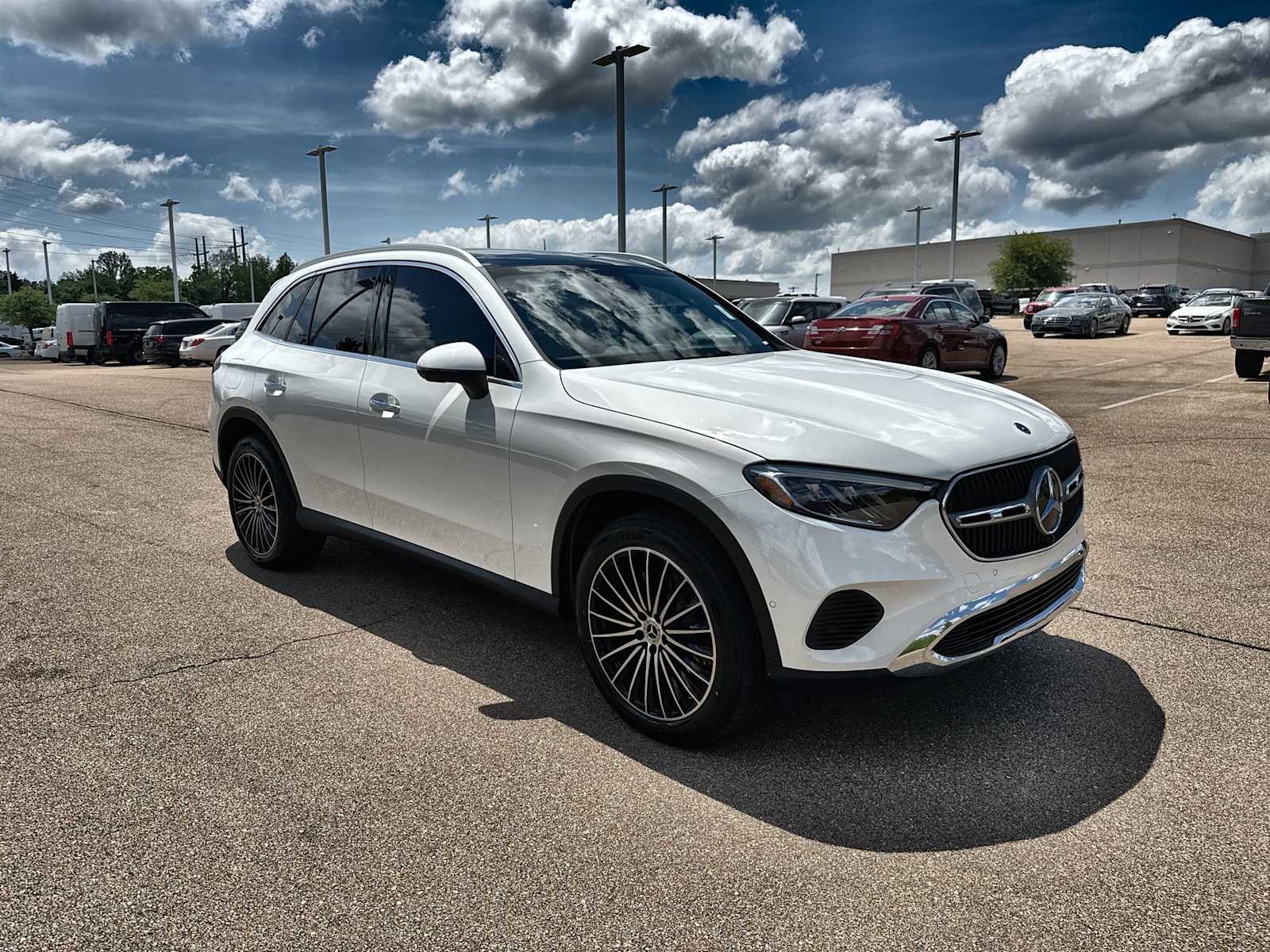 Thumbnail: 2026 Mercedes-Benz GLC - 11