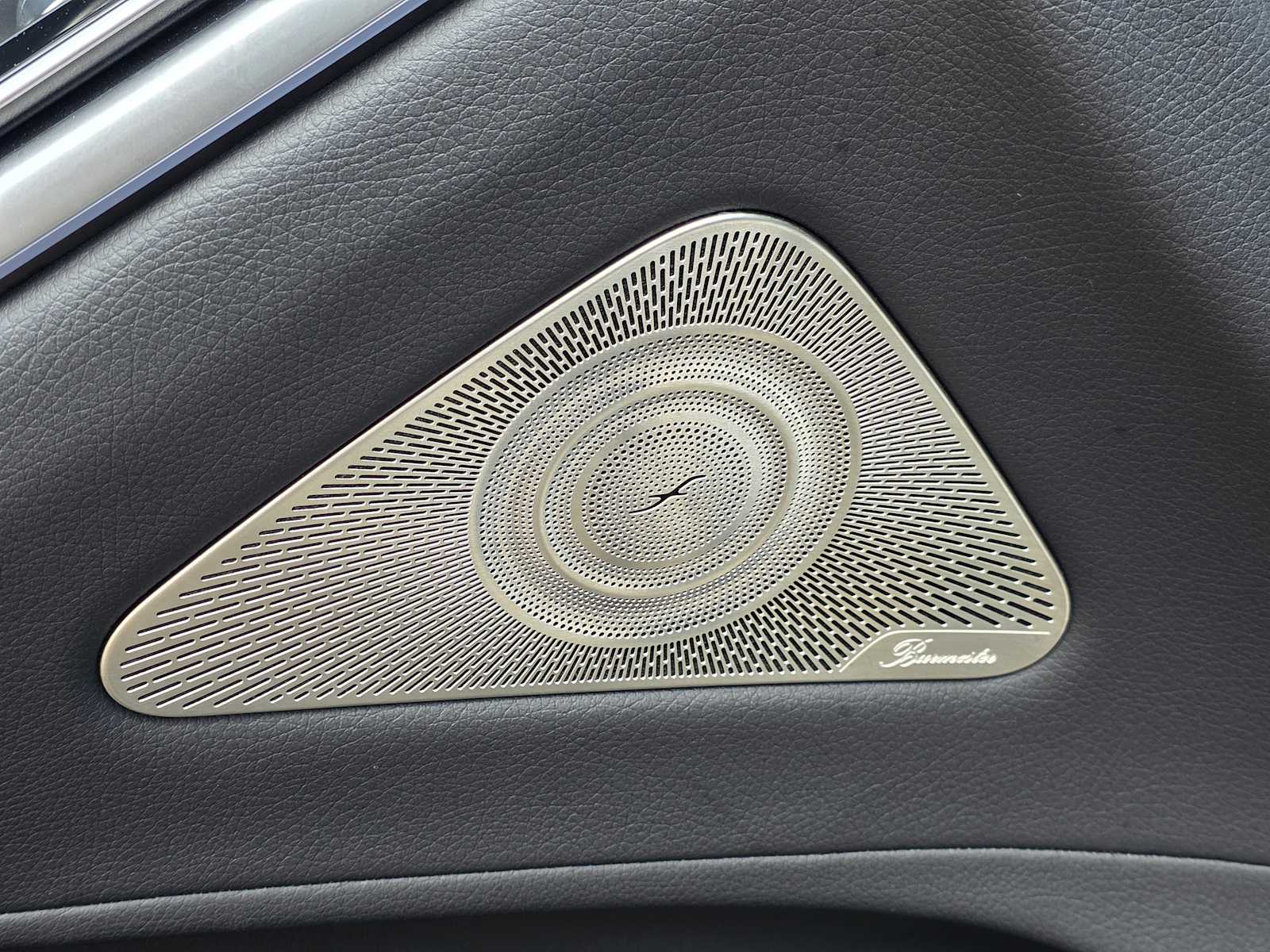 Thumbnail: 2025 Mercedes-Benz S-Class - 16