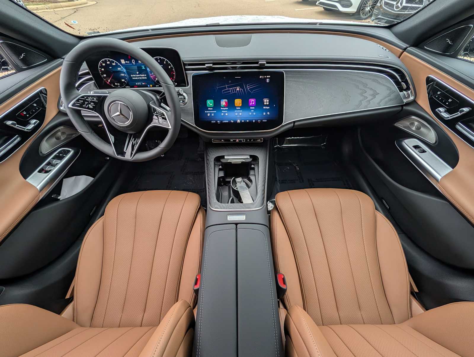 Thumbnail: 2026 Mercedes-Benz E-Class - 7