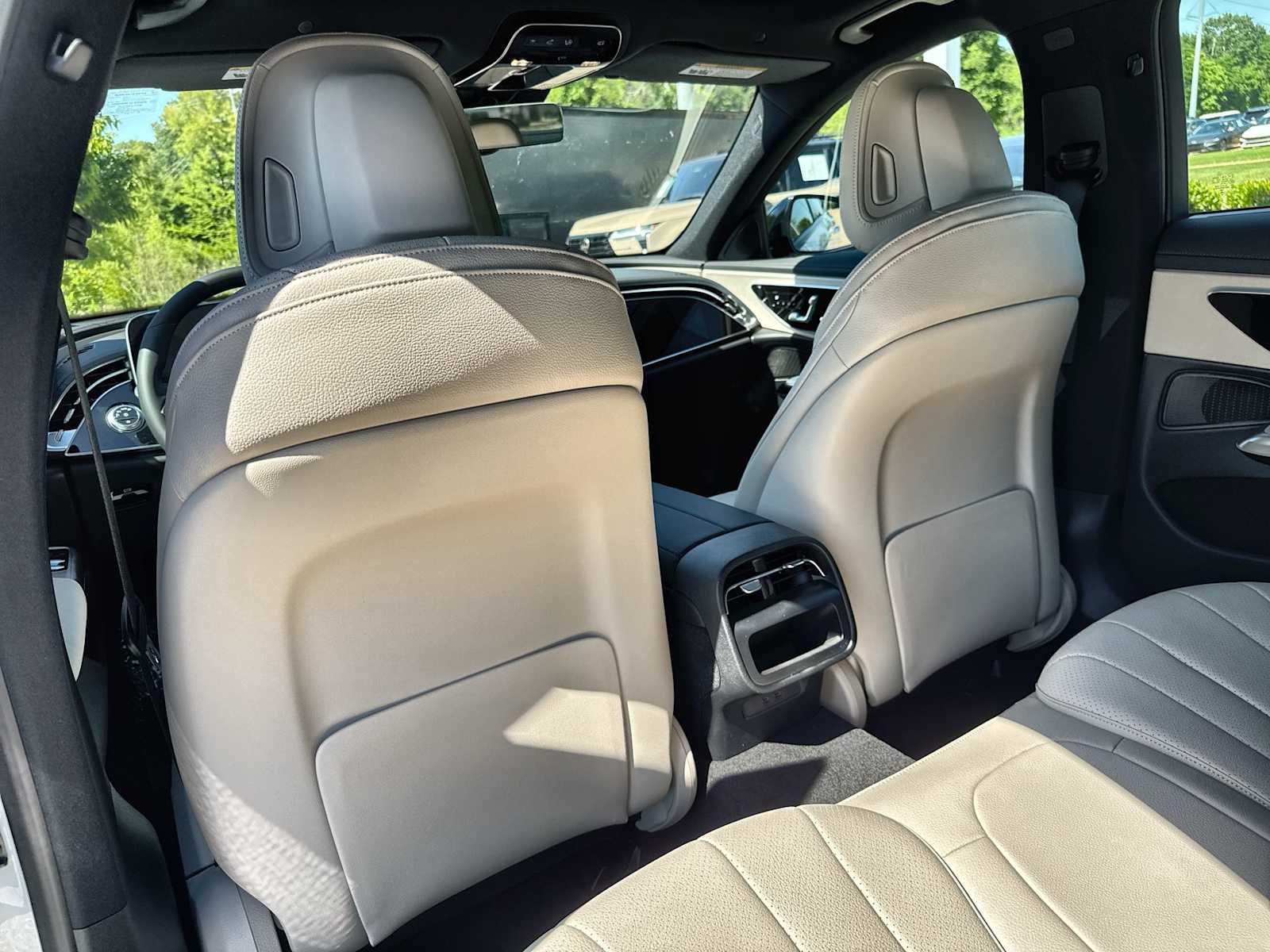Thumbnail: 2026 Mercedes-Benz E-Class - 18