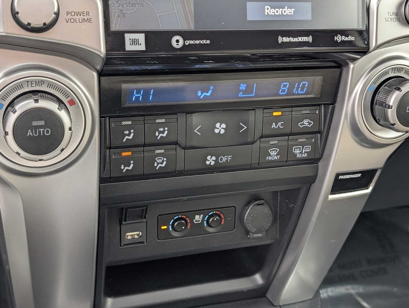 Thumbnail: 2020 Toyota 4Runner - 21