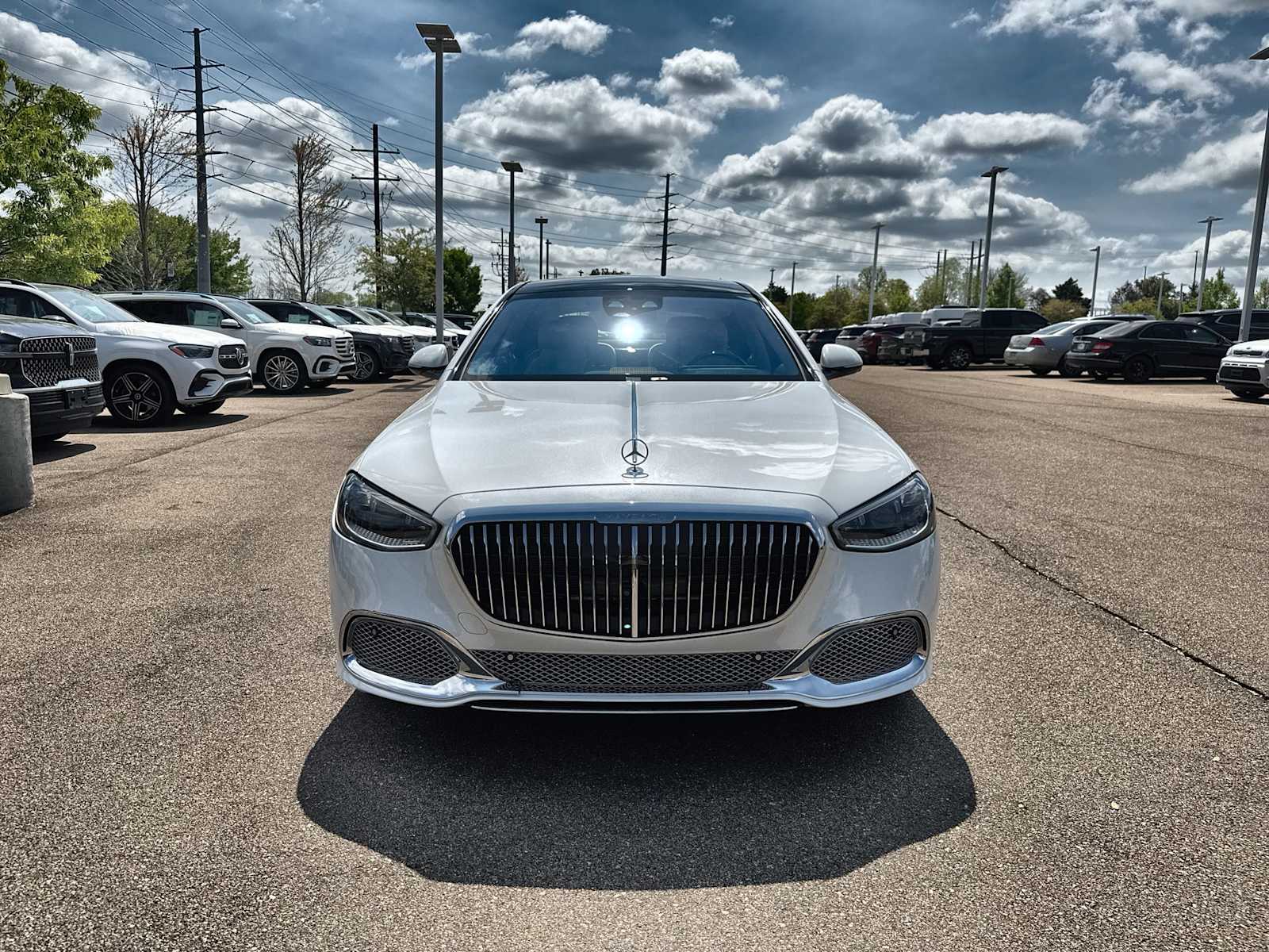 Thumbnail: 2024 Mercedes-Benz S-Class - 12