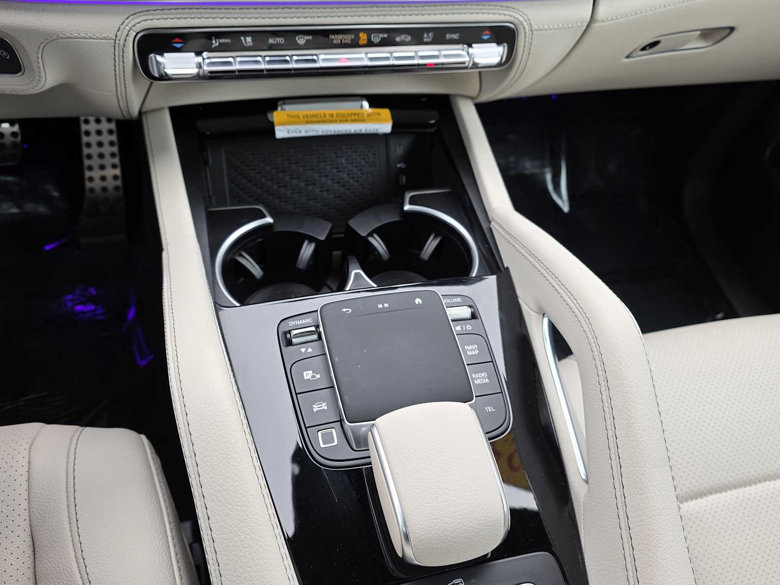 Thumbnail: 2025 Mercedes-Benz GLS - 21