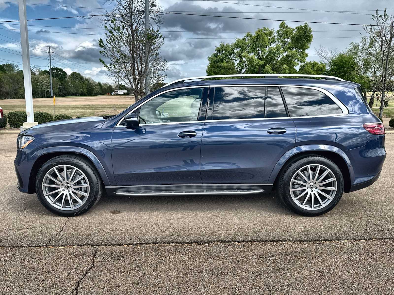 Thumbnail: 2026 Mercedes-Benz GLS - 5