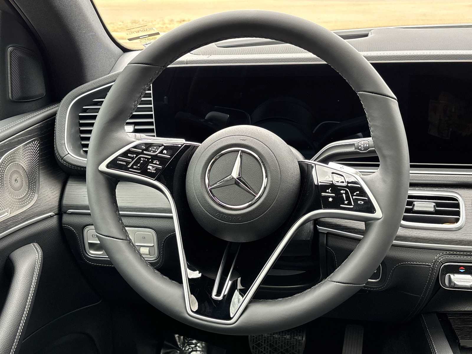 Thumbnail: 2026 Mercedes-Benz GLE - 21